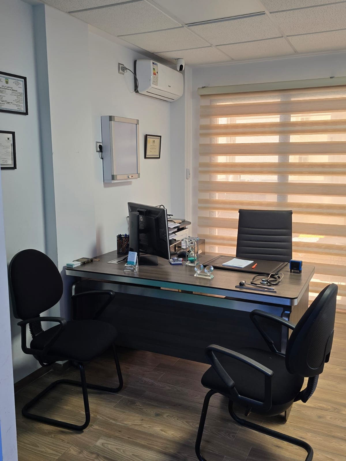 Bureau de consultation du Dr. El Mansouri Hanane - Neurologue a Kenitra